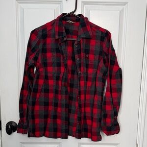 Duluth Trading Co WM Red and Black Flannel Shirt